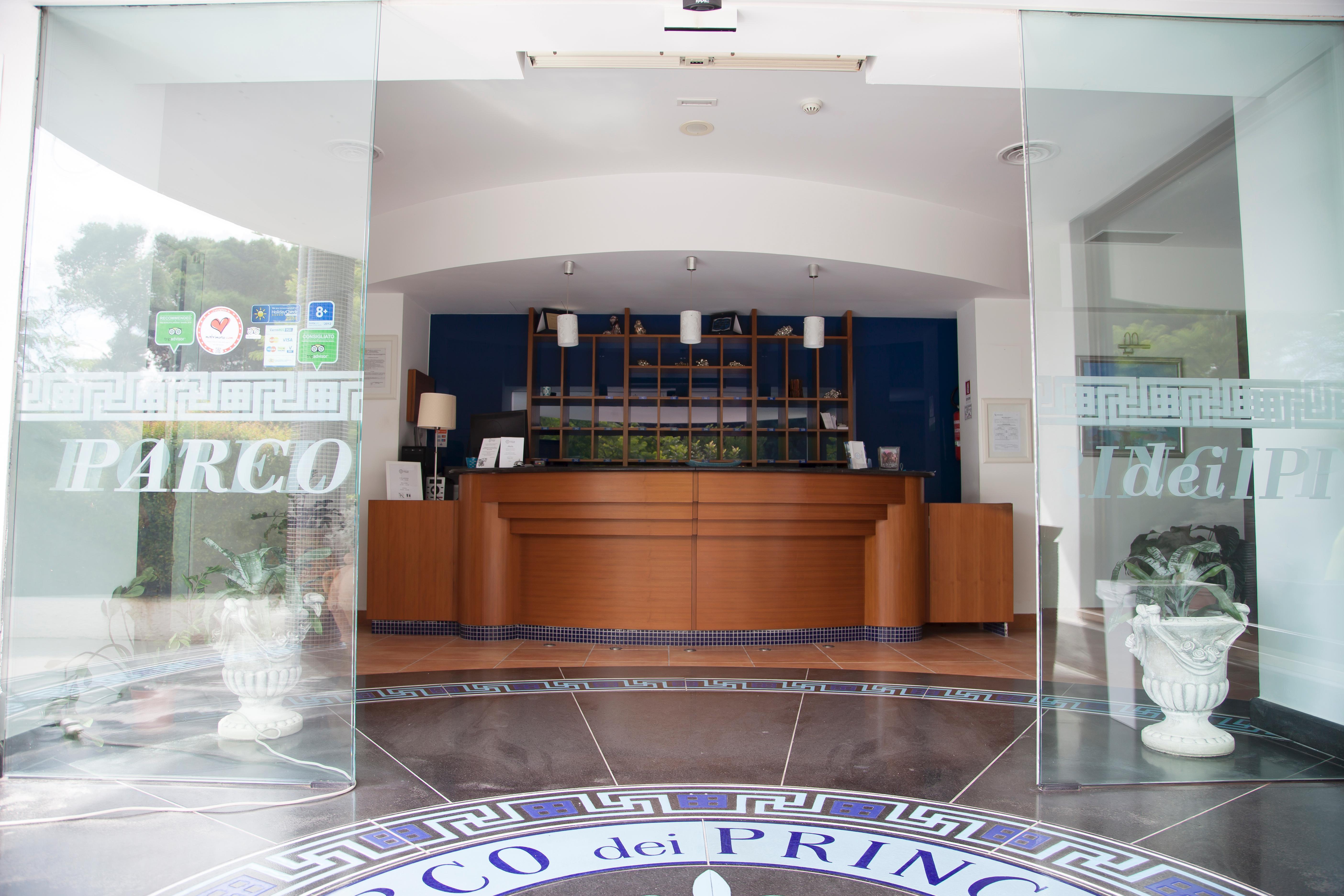 Parco Dei Principi Hotel Paestum Kültér fotó