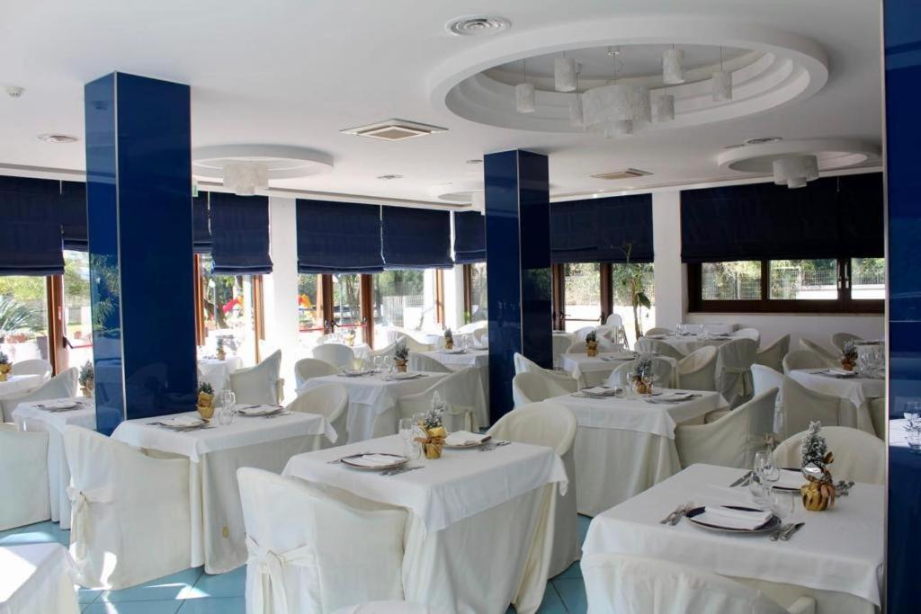 Parco Dei Principi Hotel Paestum Kültér fotó